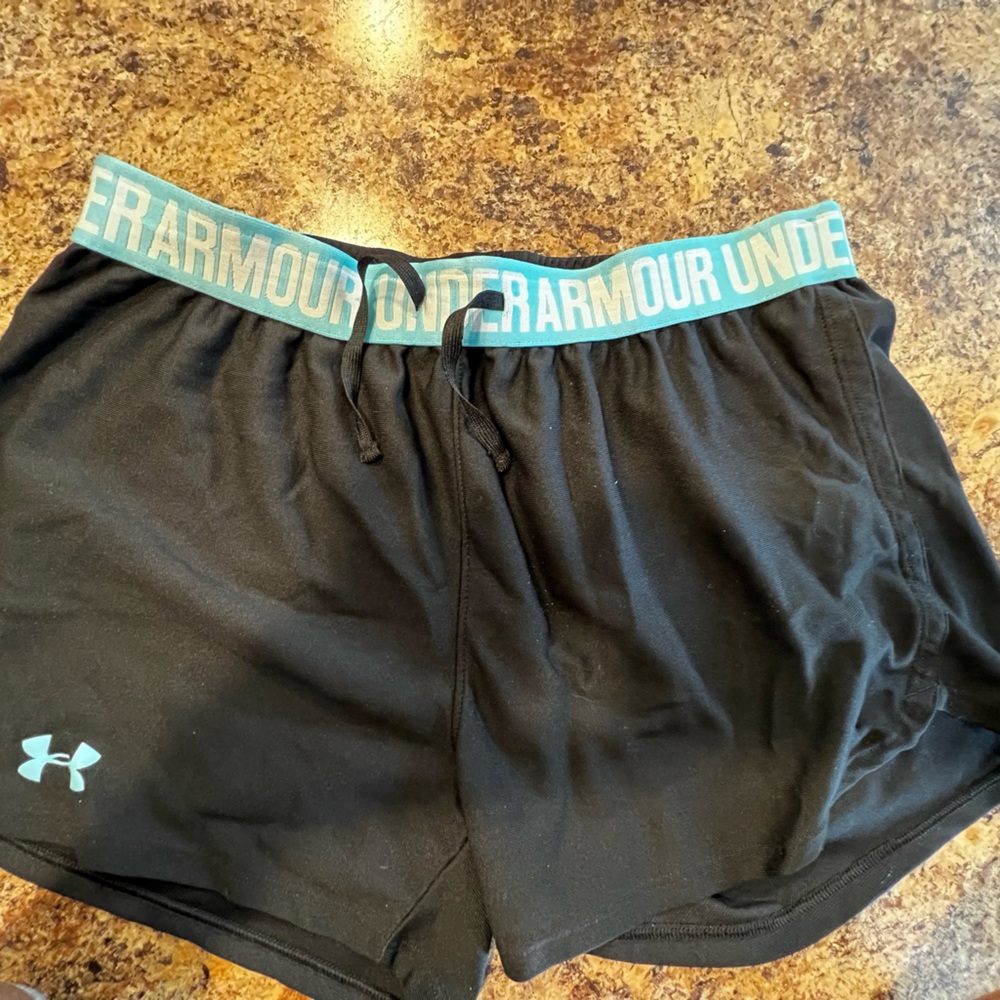 Running shorts